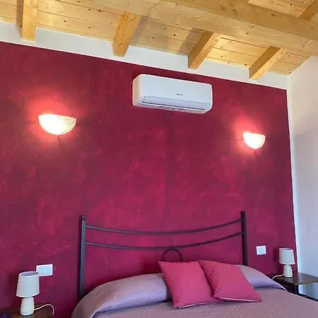 Frühstückspension Il Melarancio 4*