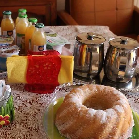 Alojamento de Acomodação e Pequeno-almoço Il Melarancio *